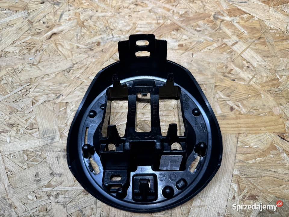 Podstawa pod logo znaczek Tiguan 3 III 571