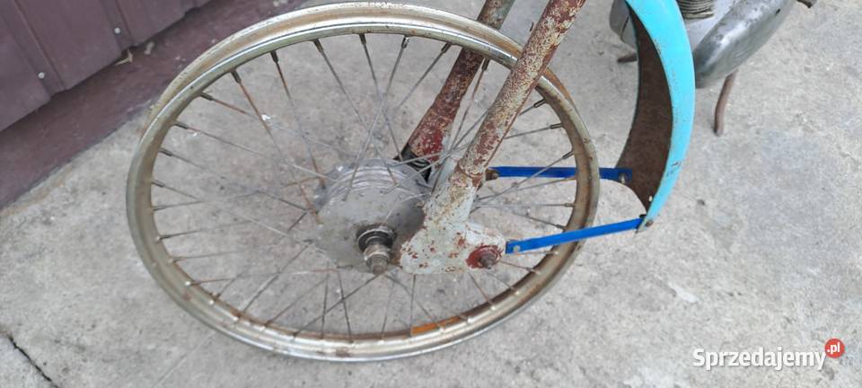 Komar 230 Komar Konin