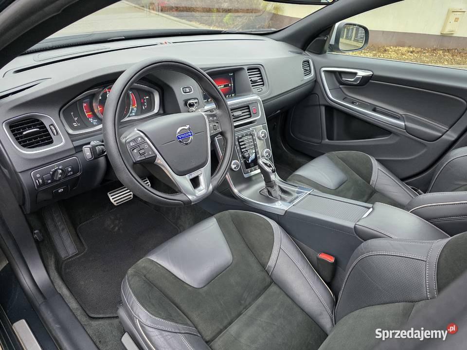 Volvo S60 20 D4 RDESIGN OPŁACONY BEZWYPADKOWY 4/5 Lublin