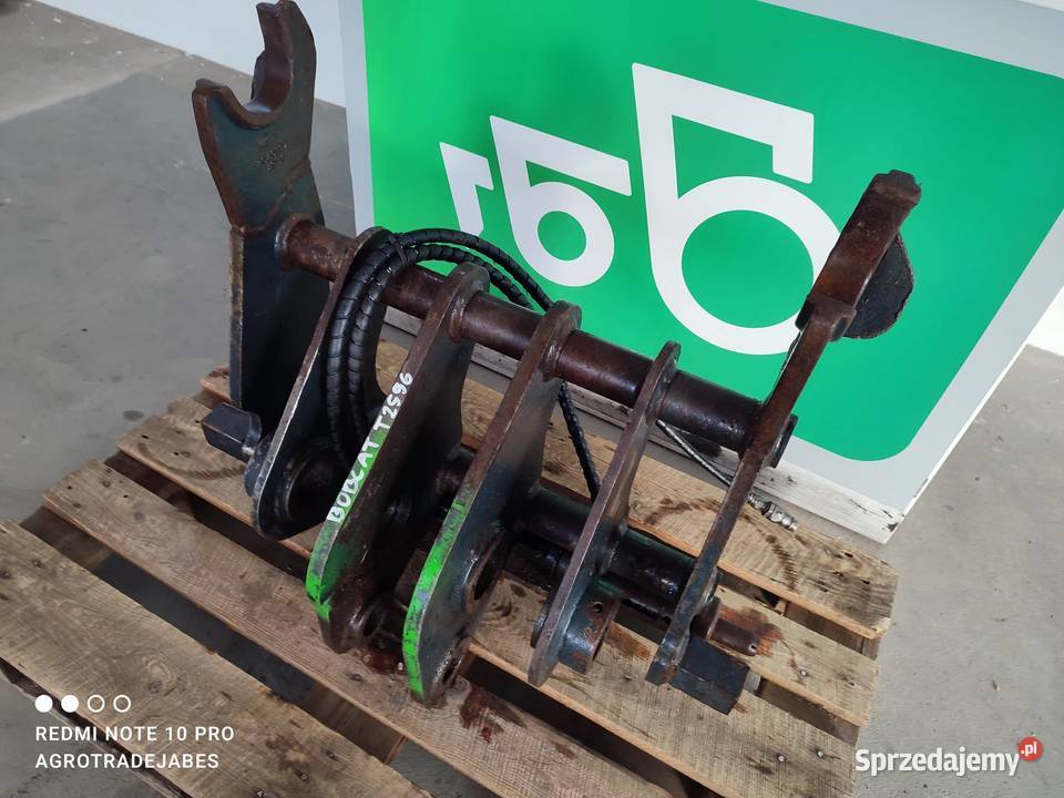 Adaptacja osprzętu Bobcat T 2556