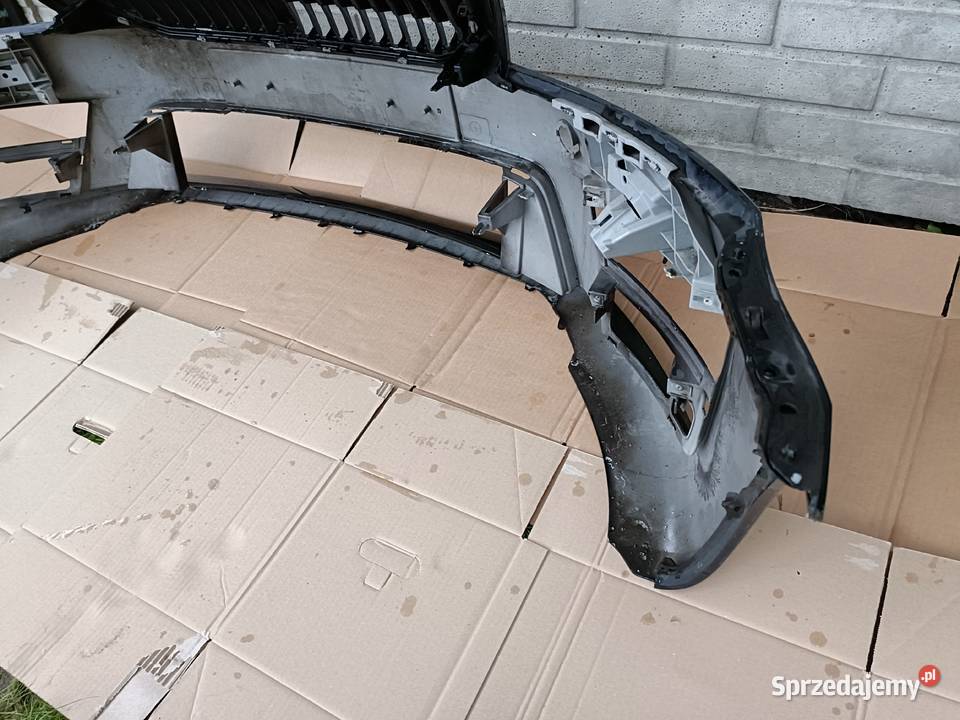 SKODA OCTAVIA III RS MK3 ZDERZAK PRZOD PRZEDNI osobowe Drezdenko