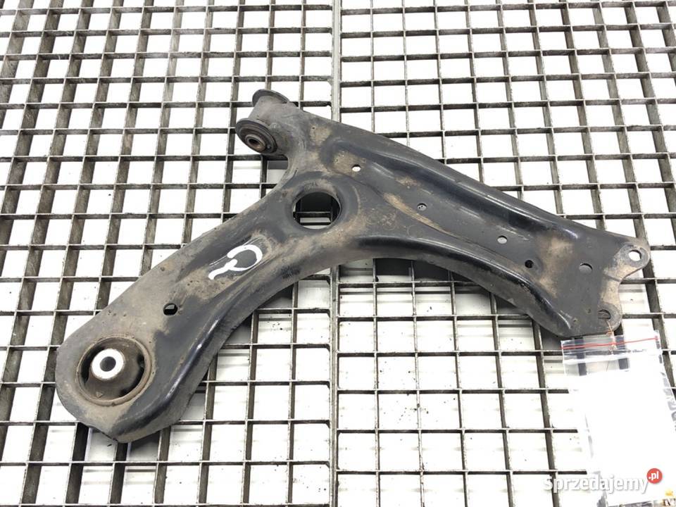 WAHACZ PRAWY PRZÓD SKODA FABIA III Hatchback