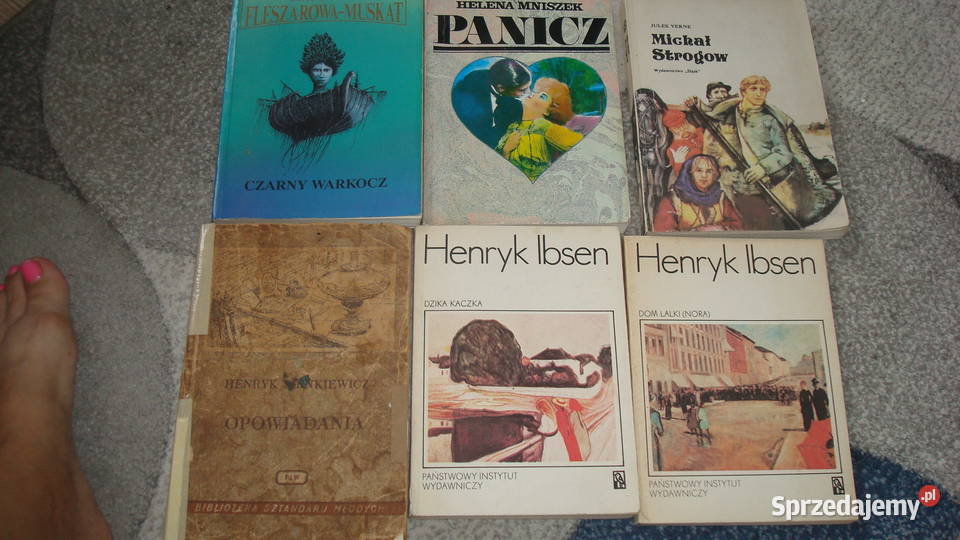 Literatura różna js Osięciny sprzedam