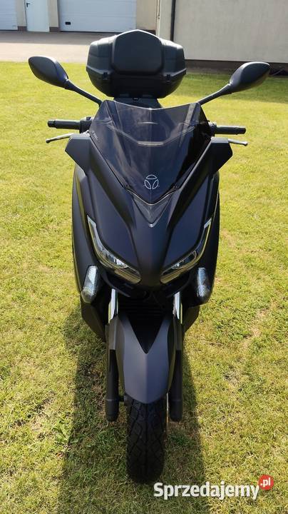 Sprzedam Yamaha Xmax MOMO DESAGN 250 2015 Polski automatyczna Płock