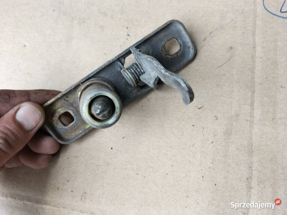 GOLF 2 JETTA 2 ZAMEK MASKI POKRYWY SILNIKA Części samochodowe