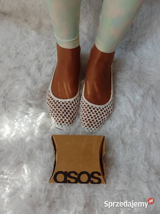 38 ASOS Design Białe baleriny ażurowe z Londynu Kraków