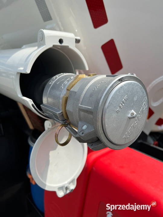 Naczepa Custerna do paliwa tez Leasimgnaczep