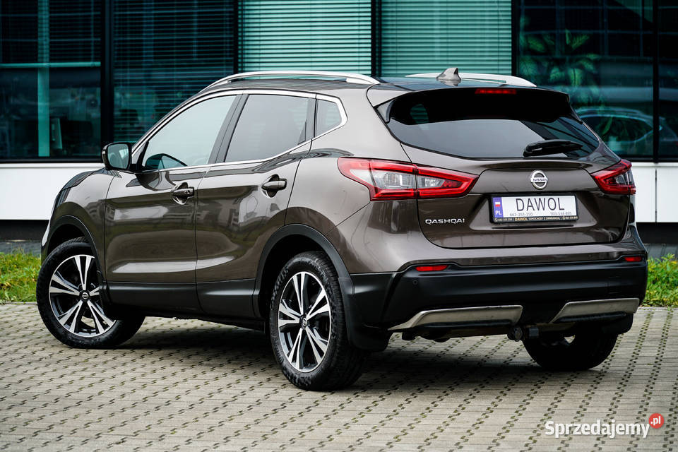 Nissan Qashqai 12 Benzyna 2018r Kamera Nawigacja brązowy