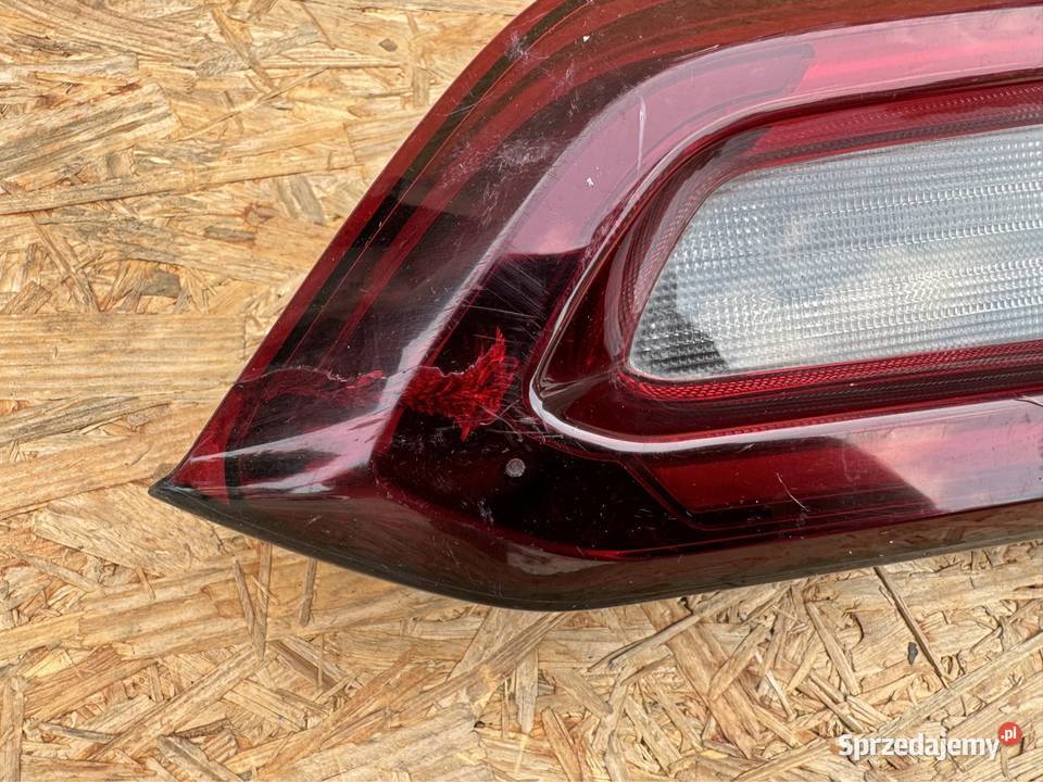 Lampa tył prawa rh bmw x5 g05 H85A0DB0603 Lampy tylne