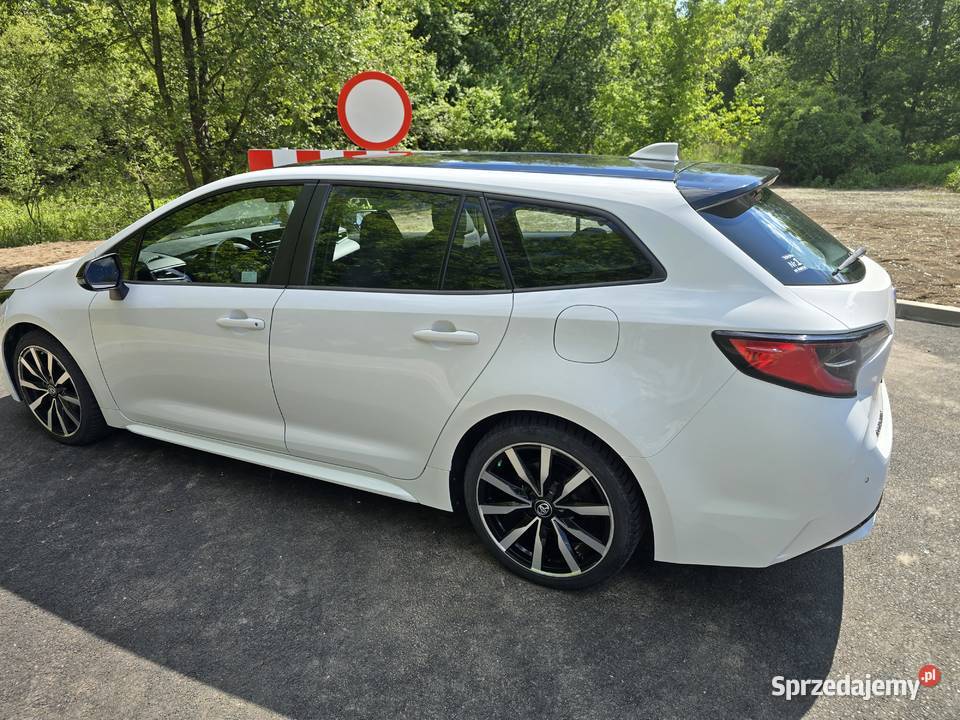 Toyota Corolla 2020 POLSKI Salon Dach lusterka Corolla podkarpackie Tyczyn sprzedam