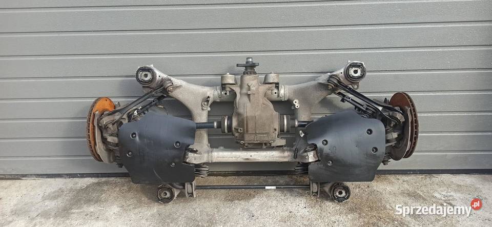 BMW 7 G11 ZAWIESZENIE BELKA TYŁ 937685