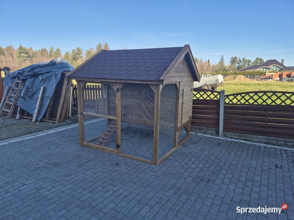 Kurnik kur z wolierą Jordanów
