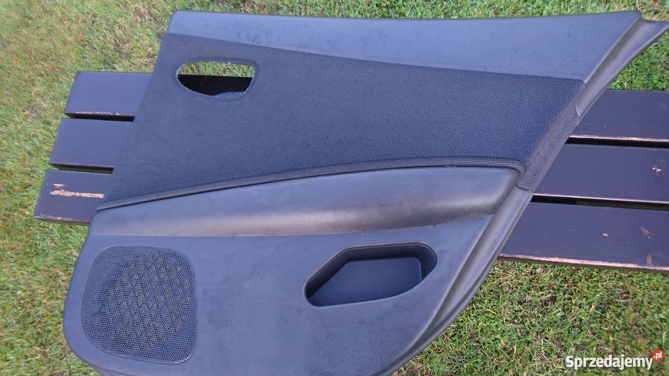 nissan P12 tapicerka drzwi boczki Słupsk