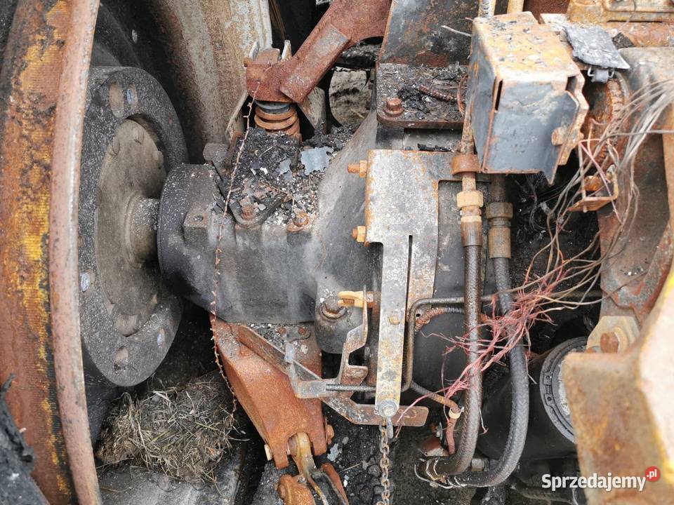 Maseey Ferguson 7680 VT 2012r Części Wilkowo sprzedam