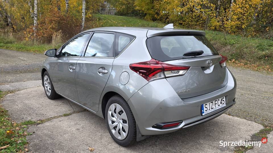 Salon Polska 1 właściciel F VAT 23 czujnik deszczu Auris Jastrzębie-Zdrój