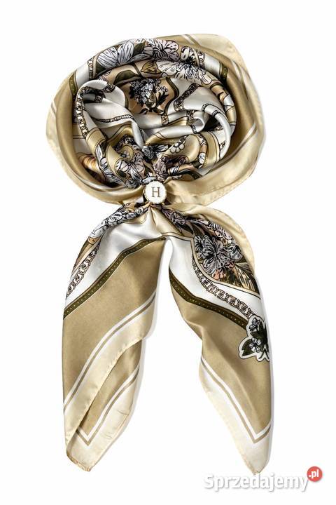 Apaszka gawroszka 100 wiskoza satyna print Niebieszczany