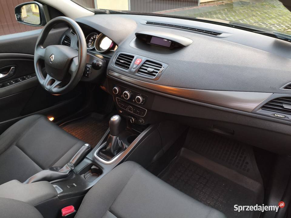 Renault Megane 16 VAT marża Glinnik