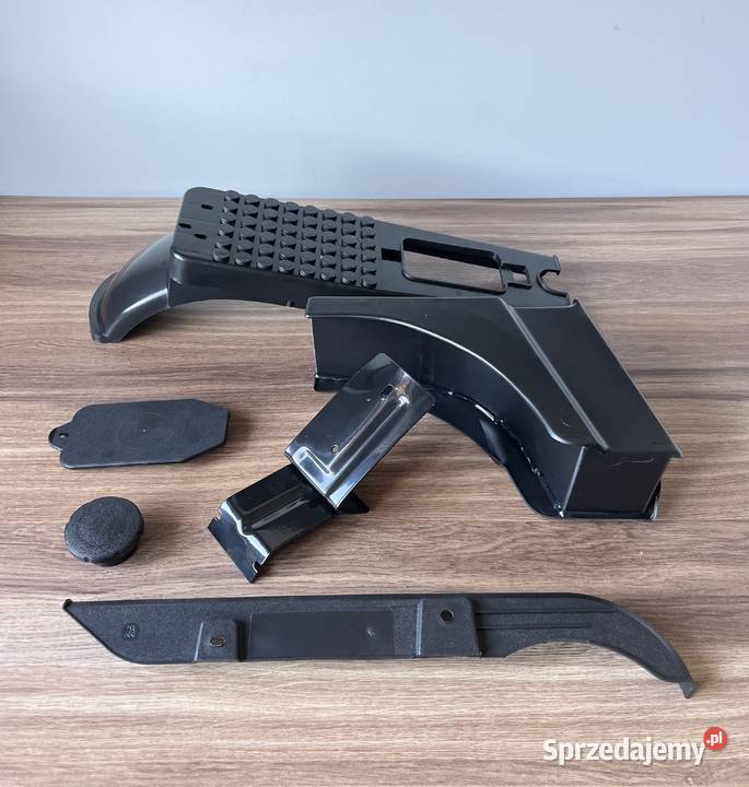 NOWY POLSKI KOMPLET ZESTAW PLASTIKÓW BAGAŻNIK Bielsko-Biała