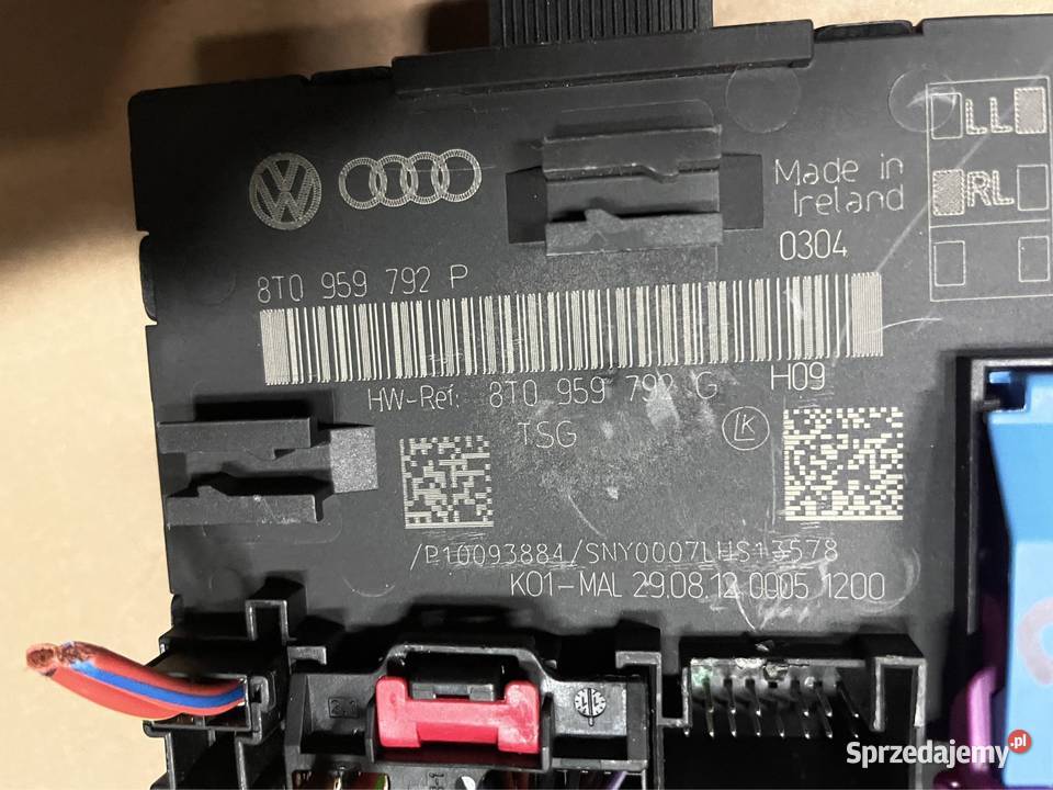 Sterownik moduł drzwi Przód prawy 8T0959792P