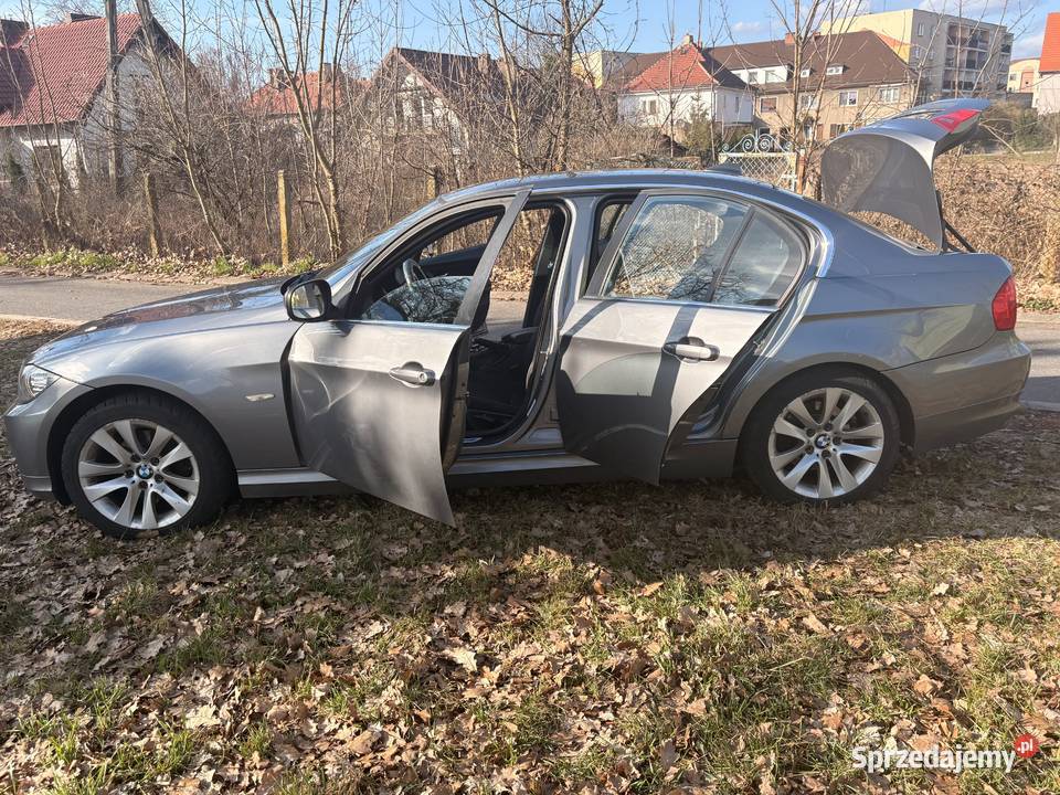 Sprzedam BMW 320i gniazdo USB