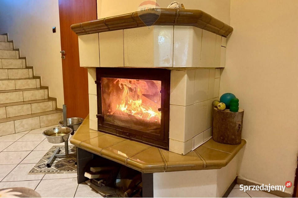 Dom bliźniak z widokiem na góry Goleszów asfalt