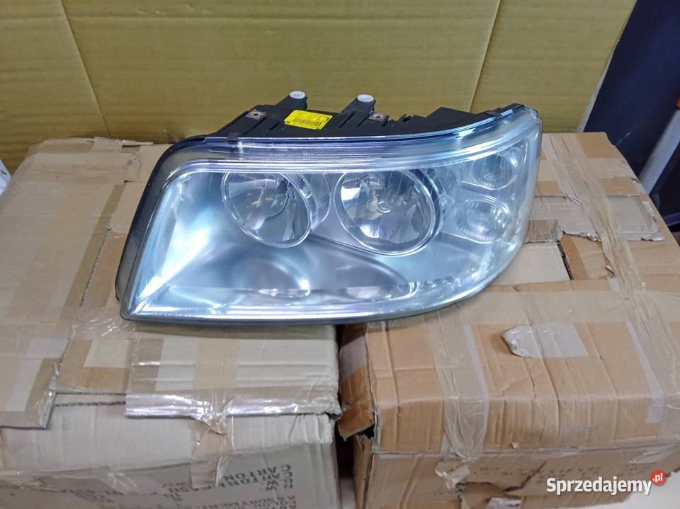 VW T5 multivanH7H7l reflektor lewy orginal Rok produkcji 2010 Kamieniec Wrocławski