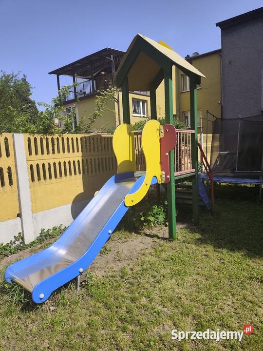 Plac zabaw zjeżdżalnia Dobieszowice