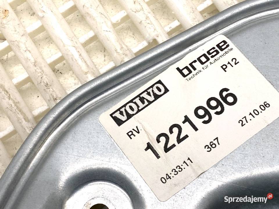 PODNOŚNIK SZYBY PRAWY PRZÓD VOLVO V50 30773907AA