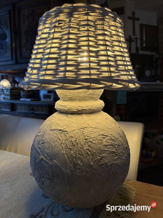 efektowna wielka lampa handmade ratan tworzywo dolnośląskie Bystrzyca Kłodzka
