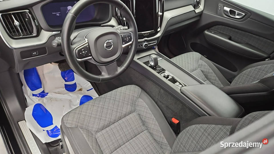 Volvo XC 60 B4 B Core aut Z Polskiego Salonu czujnik deszczu mazowieckie Warszawa