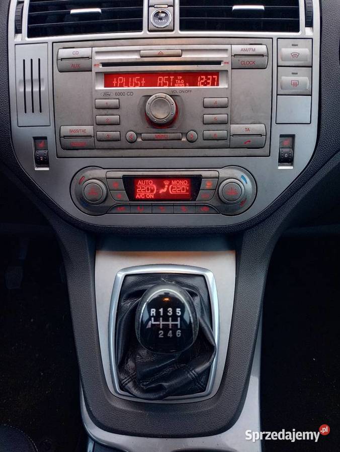 Ford Kuga Tytanium manualna Motoryzacja