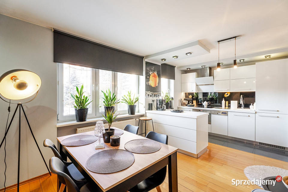 Mieszkanie na sprzedaż 567m2 3 pokojowe Kraków 14373zł/m2