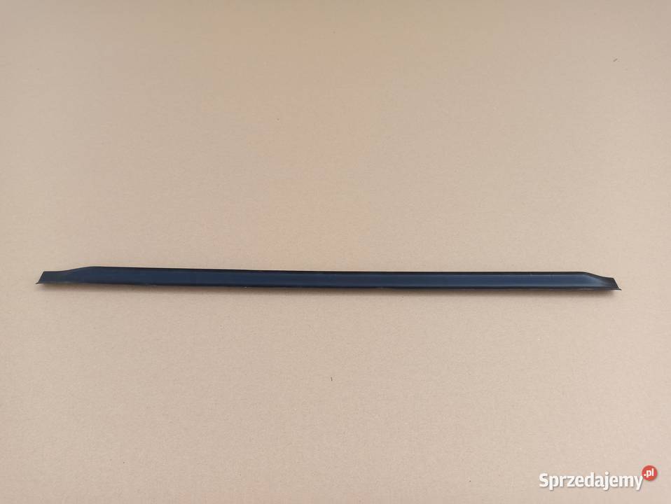 MERCEDES CKLASA W204 LISTWA DRZWI LEWY TYŁ lubuskie sprzedam