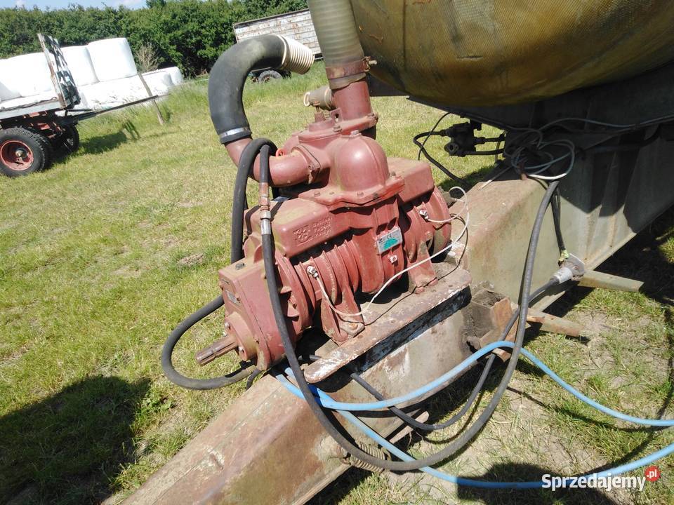 Beczkowóz wóz asenizacyjny Fortschritt HTS100 Mętno sprzedam