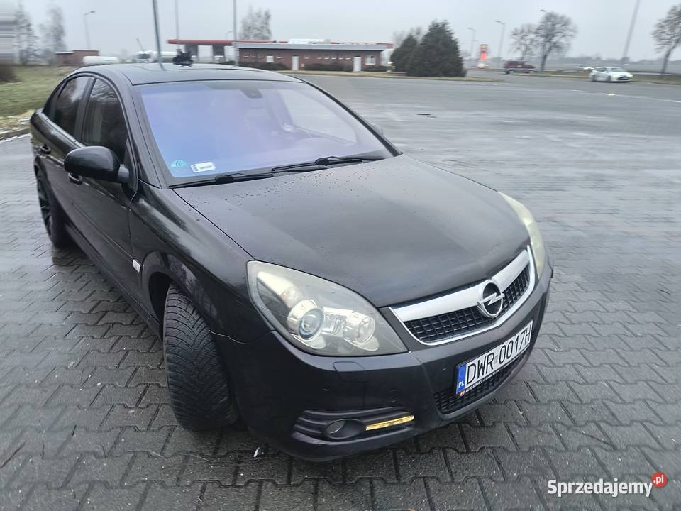 Opel Vectra C GTS 19 CDTI czarna bestia z Rydzyna