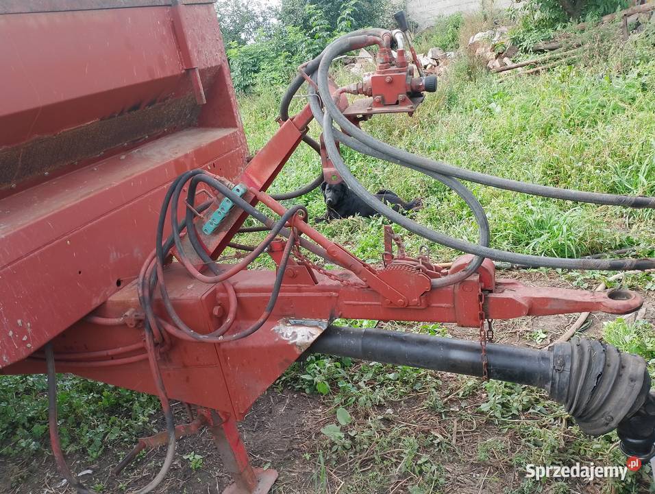 Rozrzutnik obornika kompostu pomiotu kurzego nieuszkodzony