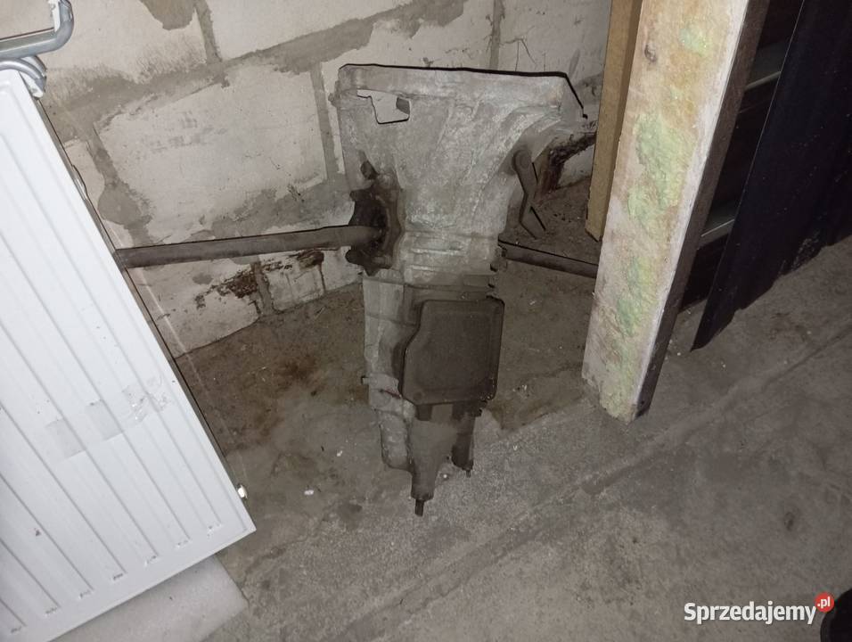 Silnik fiat 126p Maluch Skrzynia biegów Mniów