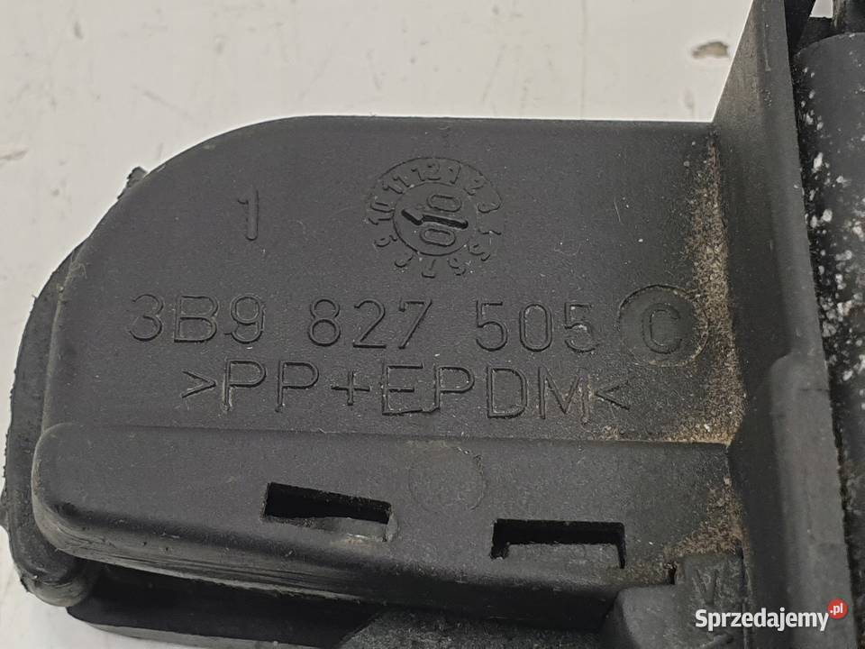 Seat Leon I ZAMEK KLAPY BAGAŻNIKA 3B9827505C osobowe Zawiasy, bolce i prowadnice Janów