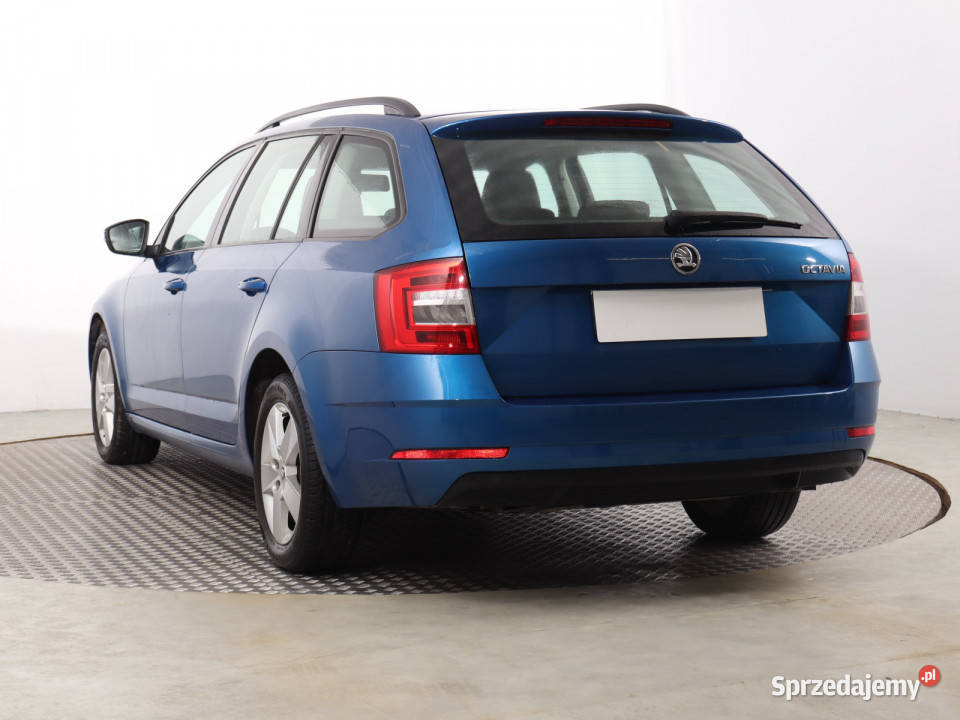Skoda Octavia 16 TDI gniazdo USB Katowice