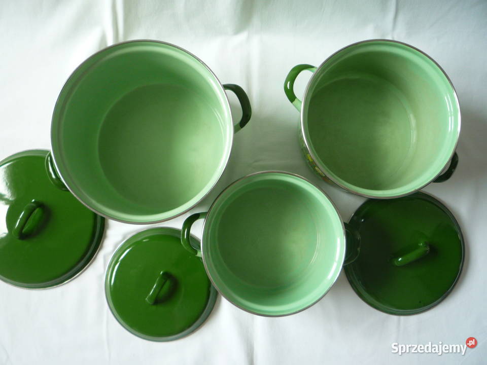 Komplet 3 garnki emaliowane z pokrywkami PRL Szczecin sprzedam