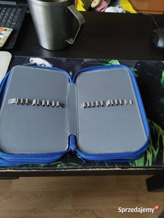 Piórnik szkolny czterokomorowy Sticz łódzkie Piotrków Trybunalski sprzedam