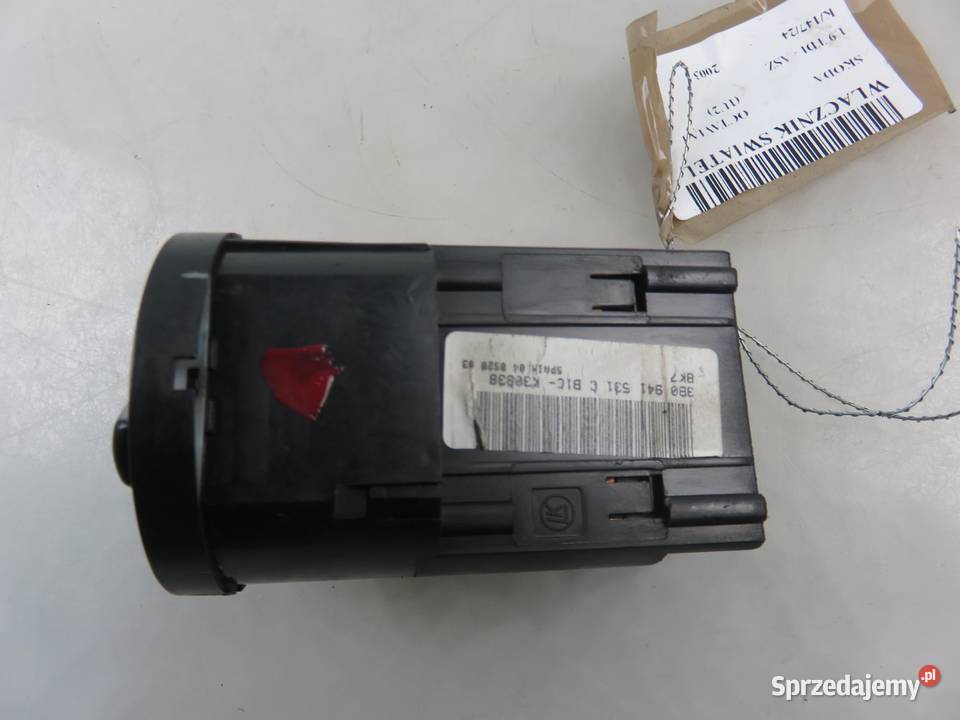 WŁĄCZNIK ŚWIATEŁ SKODA OCTAVIA I 1U2 3B0941531C