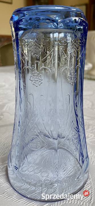 Chabrowy wazonik z reliefowym zdobieniem Warszawa sprzedam