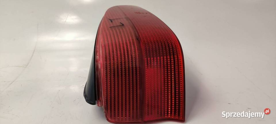LAMPA LEWA TYŁ PEUGEOT 106 Części samochodowe kujawsko-pomorskie