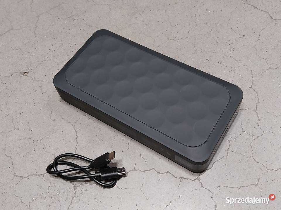 Powerbank Xtorm Fuel 45000 mAh 67 W czarny Czeladź