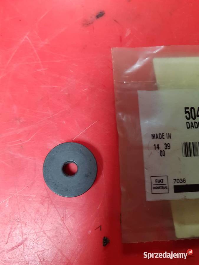 504075125 Nakrętka kołnierzowa Holland Sulechów