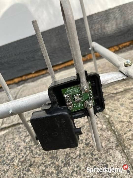 Antena zewn Dvbt22160 Mux8 sprzedam