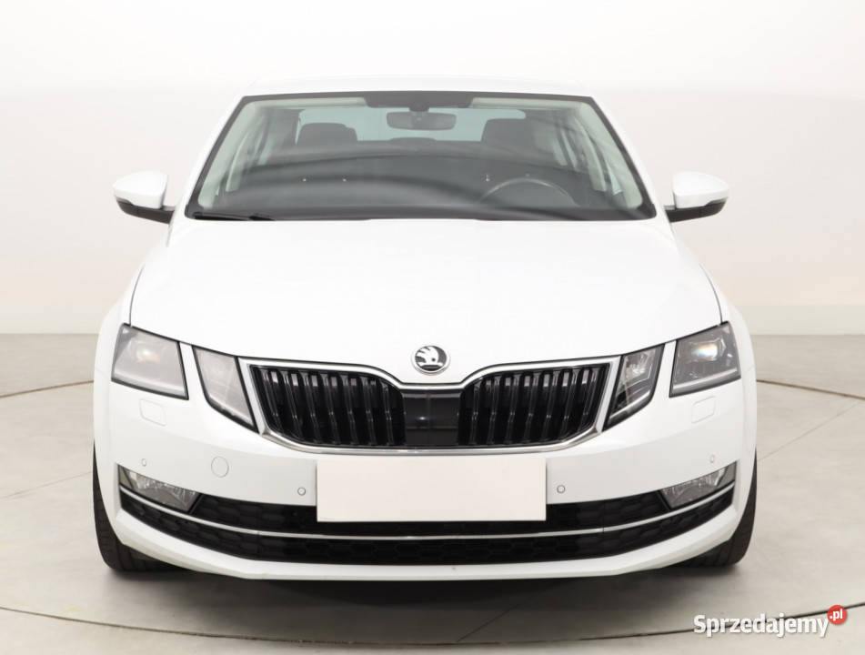 Skoda Octavia 15 TSI światła przeciwmgielne dolnośląskie Bielany Wrocławskie