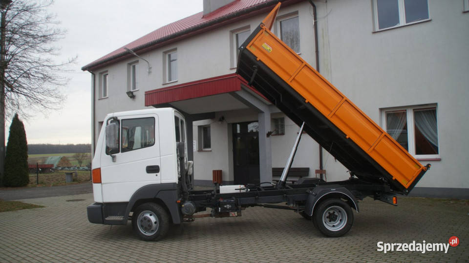 Nissan Atleon ATLEON 120 30 120 DMC 35T KATB nieuszkodzony Miastków Kościelny