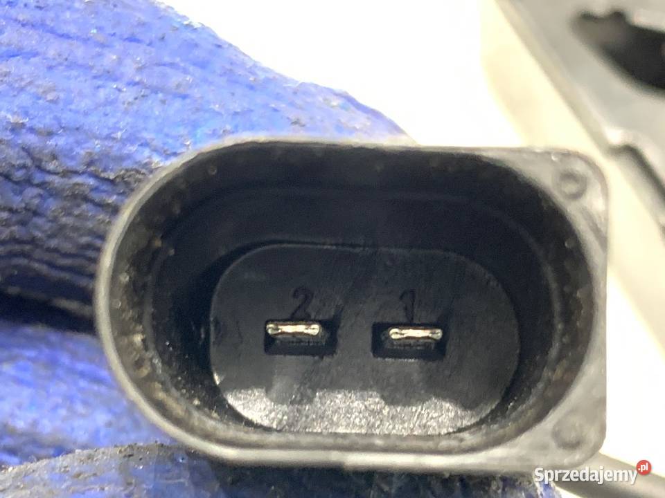 ZAMEK MASKI PRAWY AUDI Q7 4M SUV sprzedam